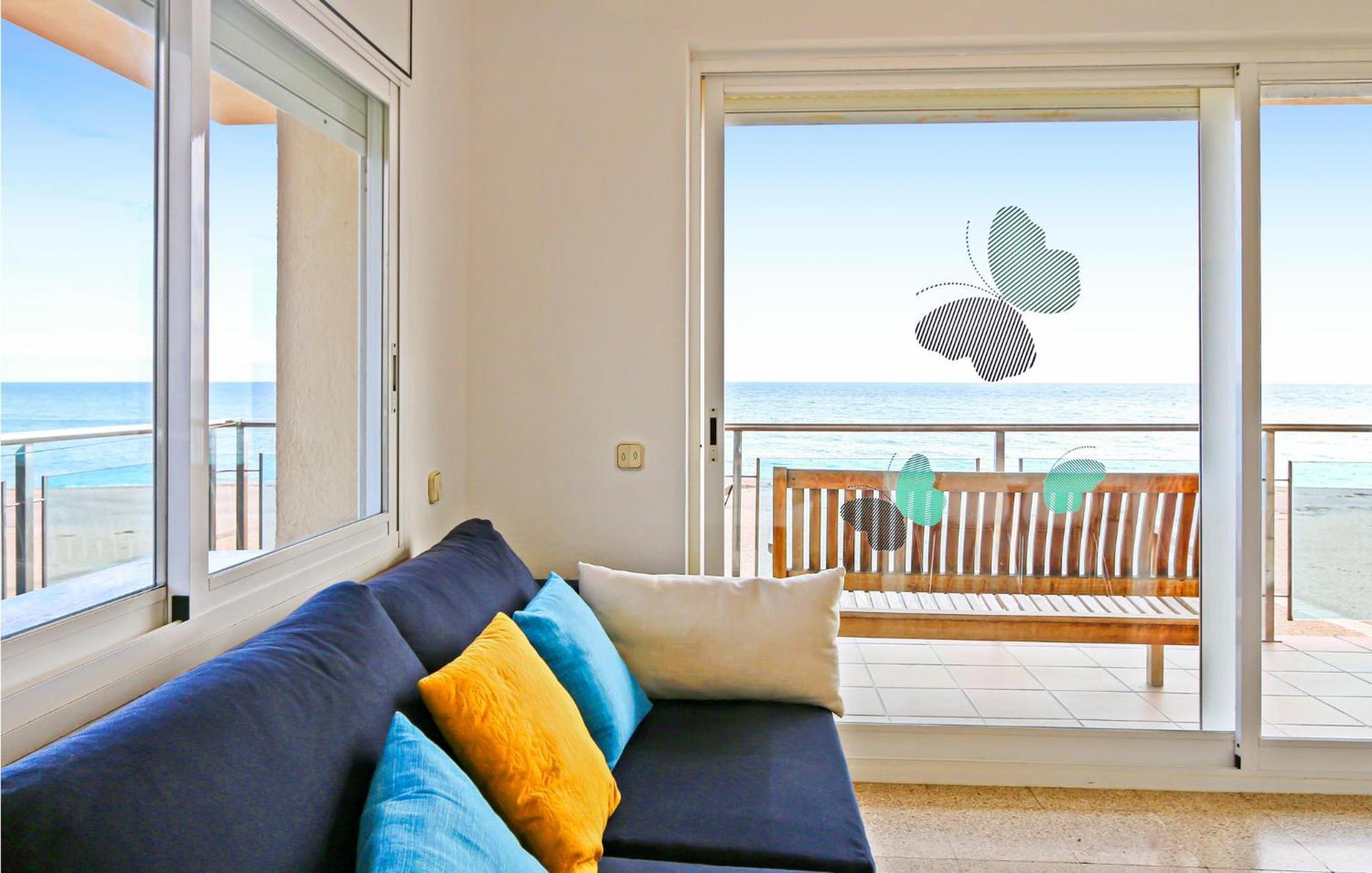 Awesome Apartment In Santa Susanna With Kitchen Ngoại thất bức ảnh