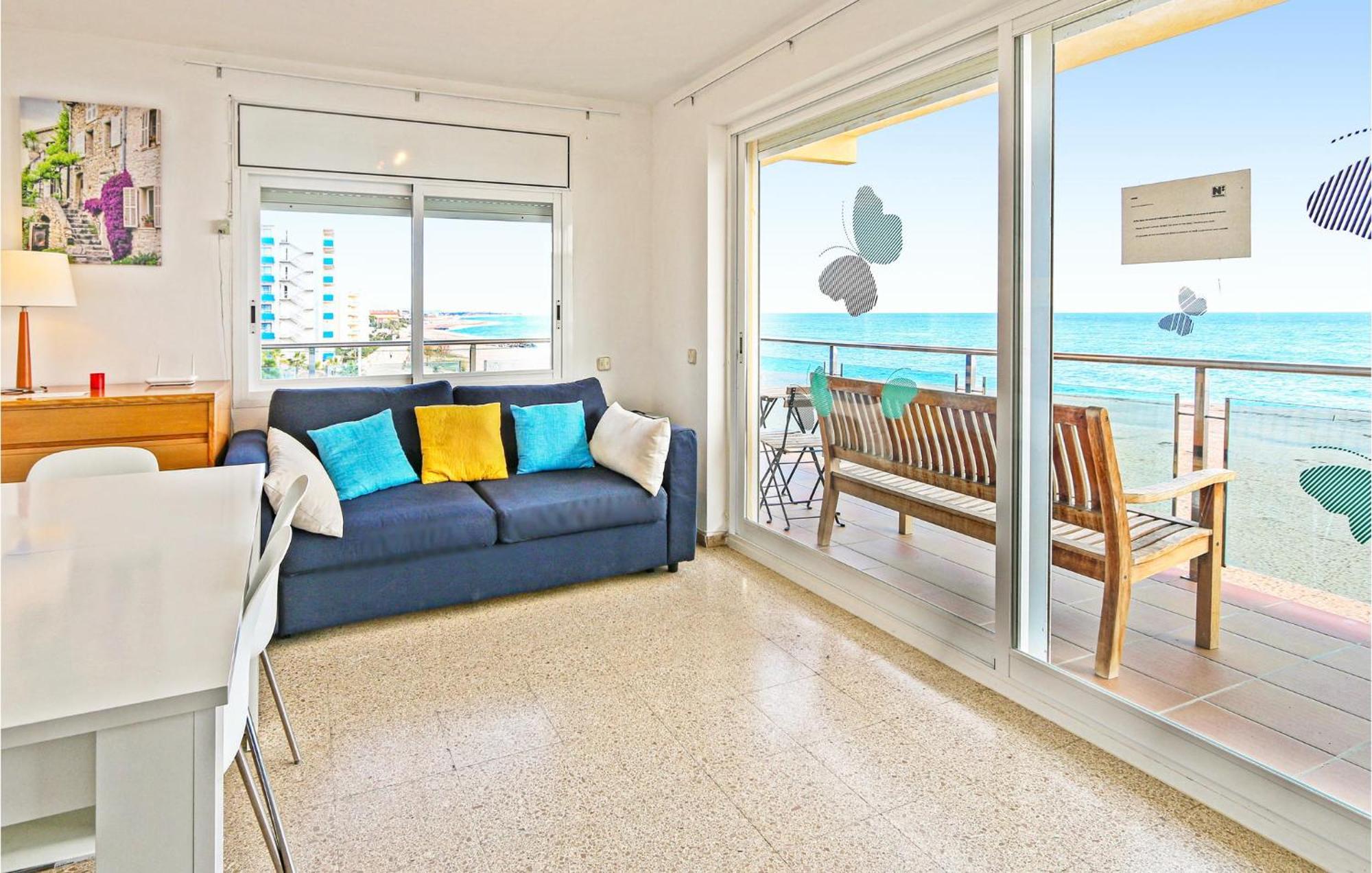 Awesome Apartment In Santa Susanna With Kitchen Ngoại thất bức ảnh
